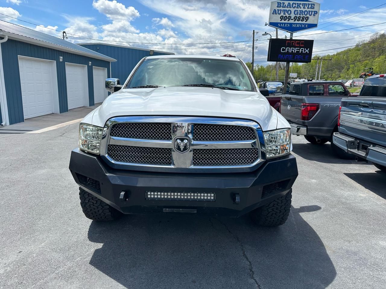 ram ram 1500 pickup 2018 1C6RR7LT0JS214320 image